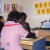 杨屹峰老师在亲子教育父母培训班上讲课